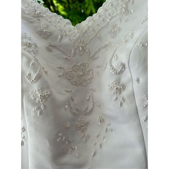 Mary’s Bridal ball gown size 8 beaded bodice EUC tulle skirt - Picture 4 of 16
